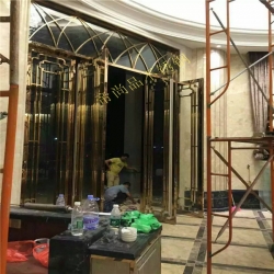 酒店屏风安装现场